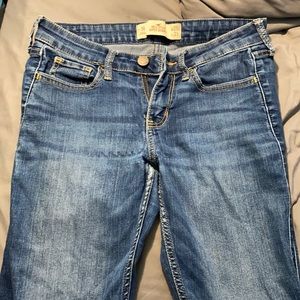 Hollister skinny jeans